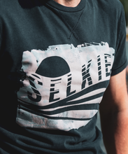 Load image into Gallery viewer, SELKIE MEN'S DISTRESSED LOGO TEE
